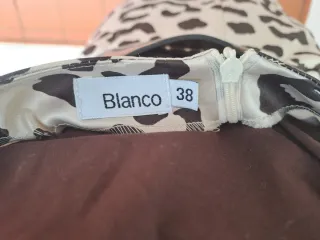 Vestido estampado leopardo con cinturón