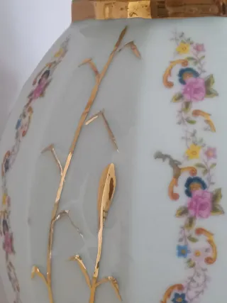 Tibor antiguo porcelana dorados flores