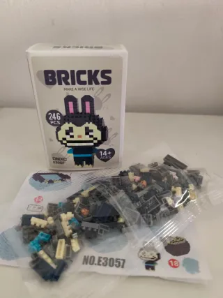Labubu Negro Bricks