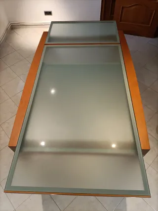 Mesa comedor extensible y 4 sillas