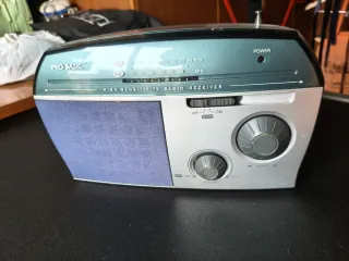 Radio Portátil Pro Basic Verde/Plateado