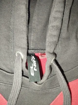 Sudadera El Niño Roja y Gris