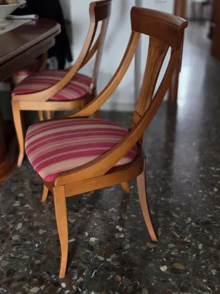 Mesa comedor y 6 sillas madera