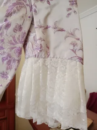 Traje de Fallera plateado y malva