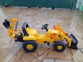 Excavadora infantil a pedales CAT