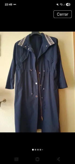 Gabardina Purificación Garcia  Azul marino.