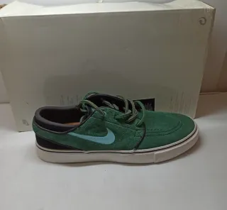 Scarpe Nike Tg 38.5 Nuove