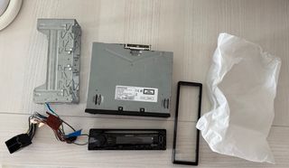 RADIO COCHE KENWOOD KDC-BT35U PRACTICAMENTE NUEVO