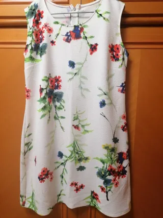 Vestido blanco floral