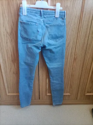 Pantalón vaquero niña...talla 11-12