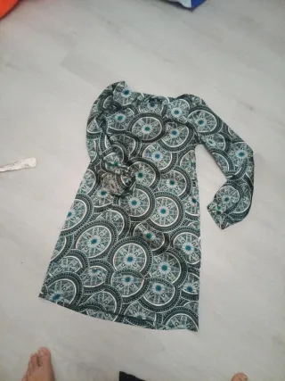 Vestiti vari scorrimento foto 1€ offerta