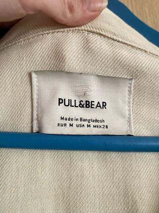 Chaqueta Pull&Bear Beige