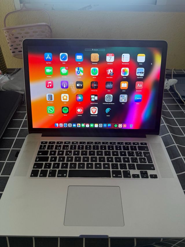 MacBook Pro 16GB RAM 2015