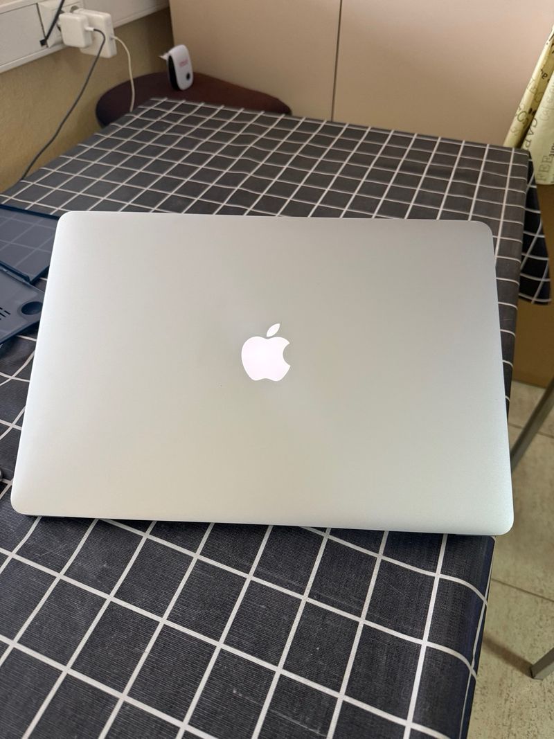 MacBook Pro 16GB RAM 2015 afbeelding 3