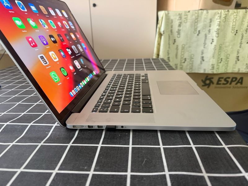 MacBook Pro 16GB RAM 2015 afbeelding 5