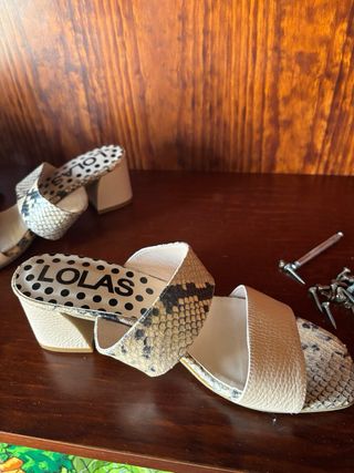 Sandalias Lolas Piel Serpiente Beige
