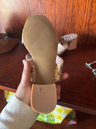 Sandalias Lolas Piel Serpiente Beige