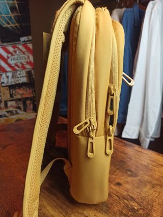 Mochila Coolpack Amarilla (Mostaza) Nueva