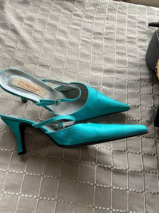 Zapatos de fiesta azul verdoso