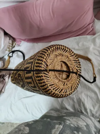Mochila de mimbre técnica