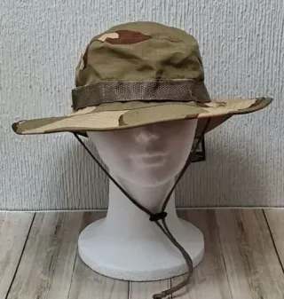 REBAJA. CHAMBERGO CAMO ARIDO. SOMBRERO. GORRO
