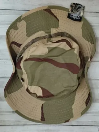 REBAJA. CHAMBERGO CAMO ARIDO. SOMBRERO. GORRO