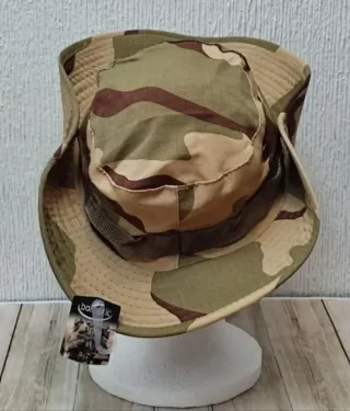 REBAJA. CHAMBERGO CAMO ARIDO. SOMBRERO. GORRO
