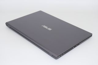 Portátil Asus VivoBook F515JA - i7-1065G7