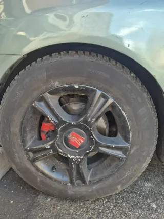 Llantas con neumáticos 195/65 R15 Vendo o cambio