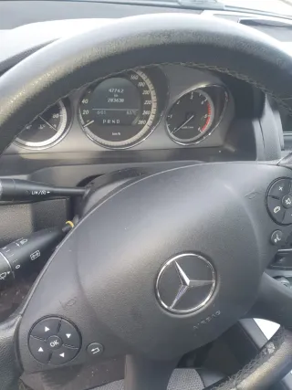 Mercedes-Benz Clase C 2011