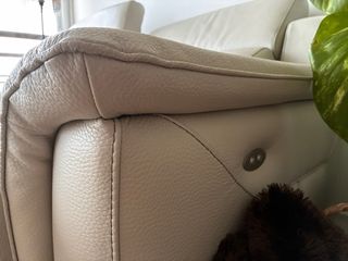 Sofá de piel con 2 motores