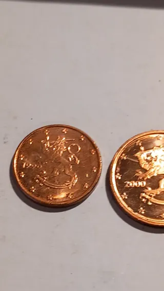Monedas de 1 y 2 céntimos de Finlandia
