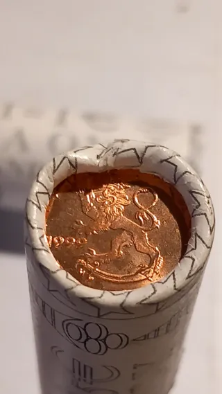 Monedas de 1 y 2 céntimos de Finlandia