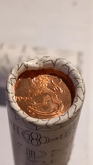 Monedas de 1 y 2 céntimos de Finlandia