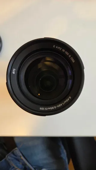 Sony 18-105mm f/4 G OSS (Serie G) + caja