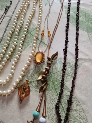 Lotto 10 collane donna