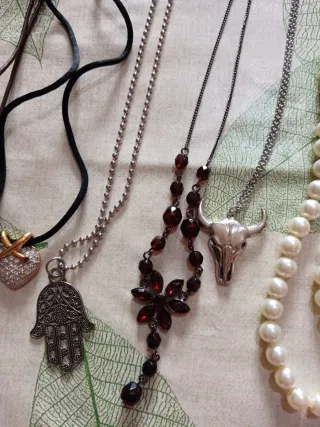 Lotto 10 collane donna