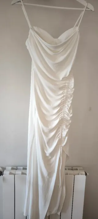 Vestido blanco largo fruncido