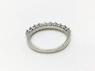 anillo oro 18k con piedra con diamante