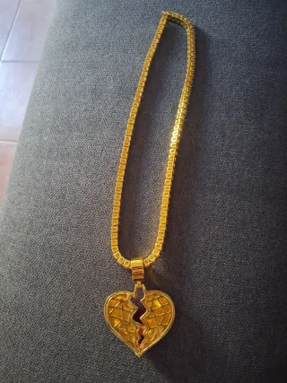 Collana cuore spezzato cerottato con strass oro