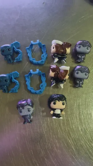 Kinder Joy Stranger Things Figuras
