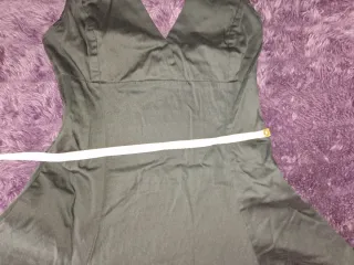 Vestido negro escote halter nido abeja