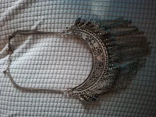 Collar estilo étnico plateado