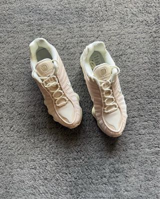 Nike Shox Pearl White / Talla 41