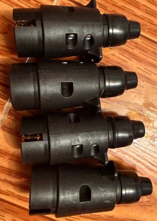 4 Conectores Plástico Remolque 7 Pines