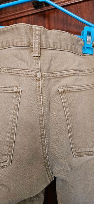 Pantalones vaqueros beige skinny