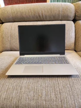 Lenovo IdeaPad 330s-15ikb Plata