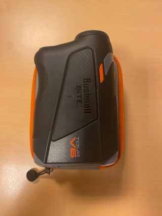 Telémetro Bushnell Tour V6