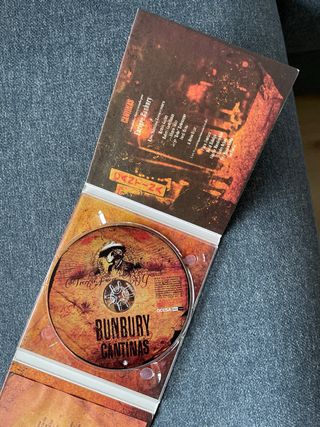 Bunbury - “Licenciado Cantinas” CD nuevo