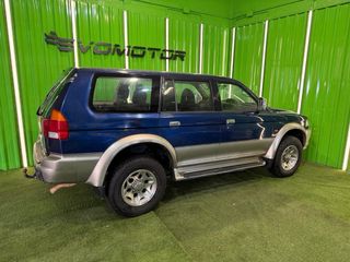 Mitsubishi Montero 1999